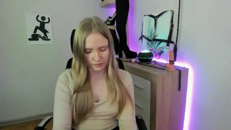 Nancyxstar – Streamate Live Video – 2025-02-26 00:58:56