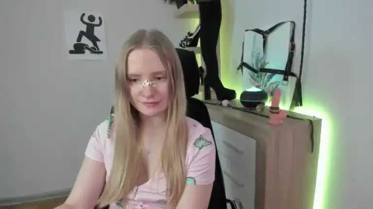 Nancyxstar – Streamate Live Video – 2025-06-03 15:12:27