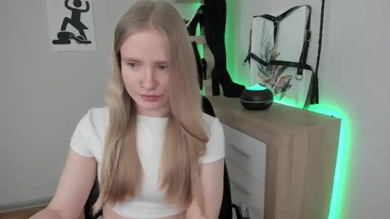 Nancyxstar – Streamate Live Video – 2025-07-16 09:14:59