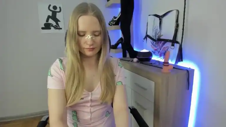 Nancyxstar – Streamate Live Video – 2025-02-21 22:04:11
