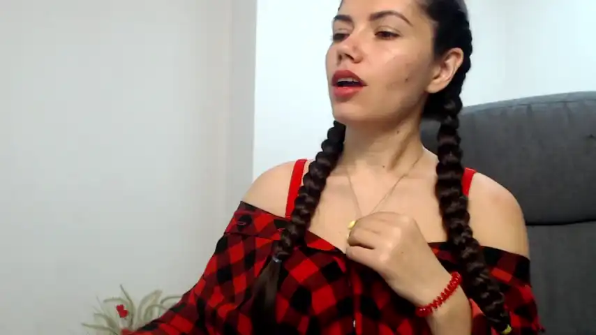 Kattystarr – Bongacams Live Video – 2025-01-25 14:05:35