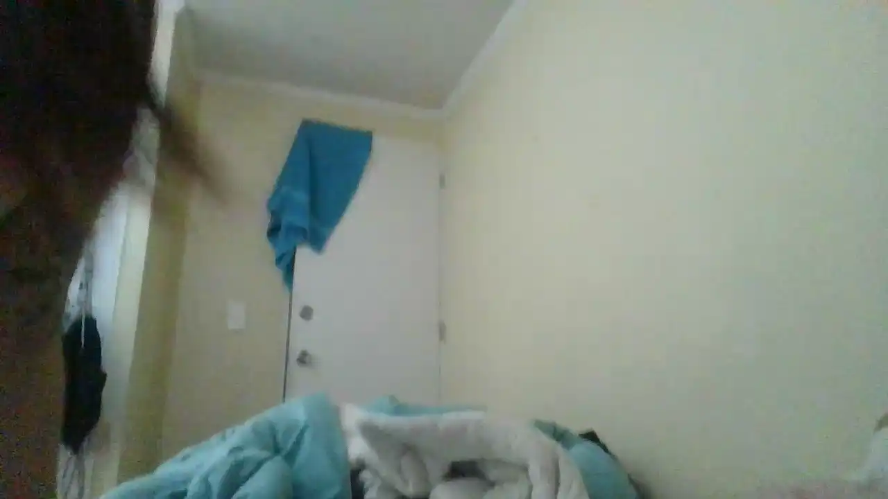 Kittysweetieprr – Cam4 Live Video – 2025-04-17 05:28:12