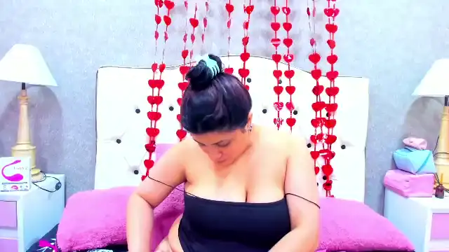 Vannesa-jhones – Flirt4free Live Video – 2025-01-15 09:41:35