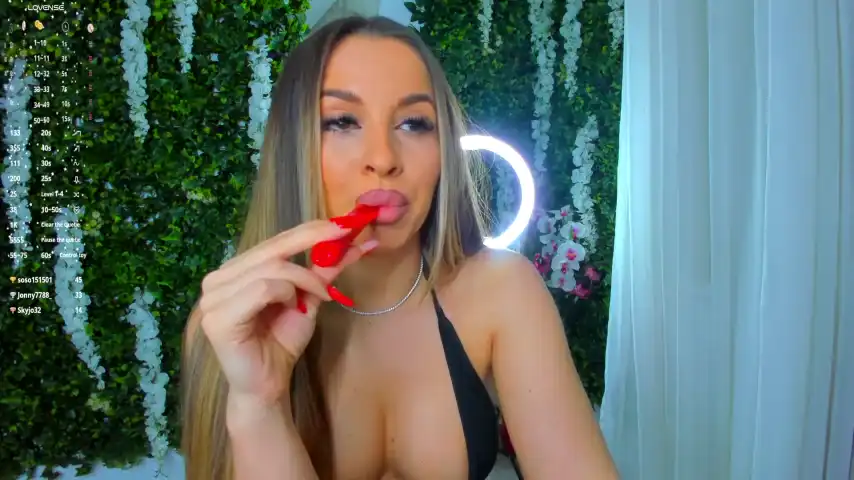 Viviencarter – Stripchat Live Video – 2025-02-20 21:01:24