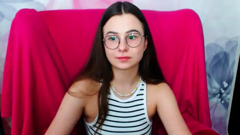 Aliceecute18 – Streamate Live Video – 2025-06-30 17:23:56