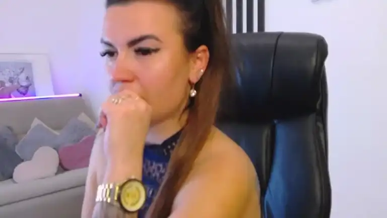 Raquelbella – Streamate Live Video – 2025-07-21 03:44:16