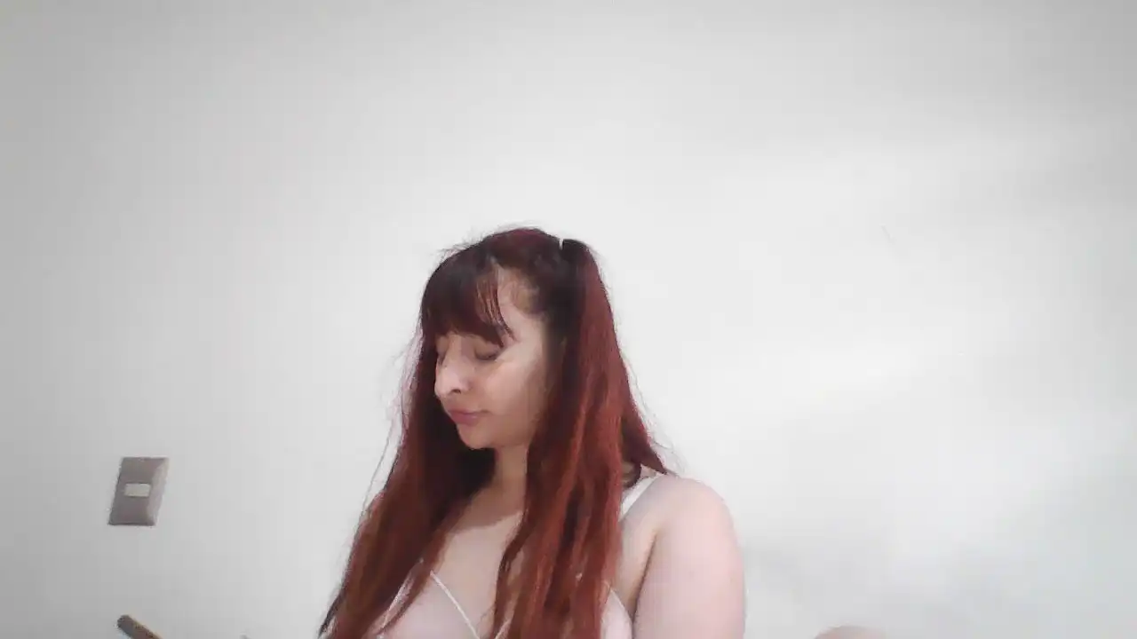 Waifuyuno – Cam4 Live Video – 2025-06-07 14:03:22
