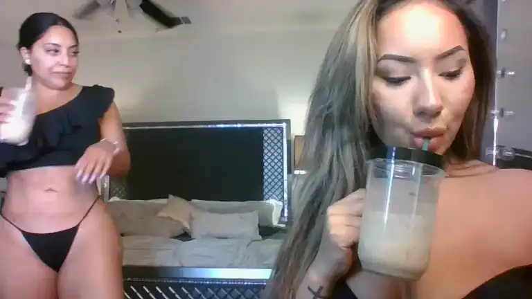 Jasbellababe – Streamate Live Video – 2025-05-30 19:14:29
