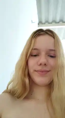 Nicolecut – Stripchat Live Video – 2025-05-20 00:02:16