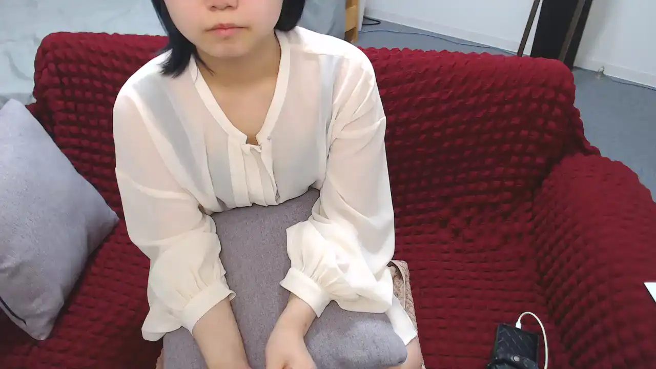 Yura0x0 – Sakuralive Live Video – 2025-05-27 15:58:41
