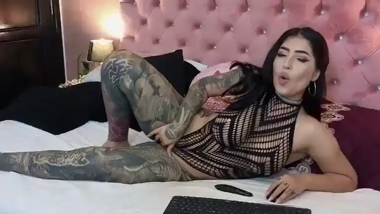 Aariss – Streamate Live Video – 2025-02-21 07:33:08