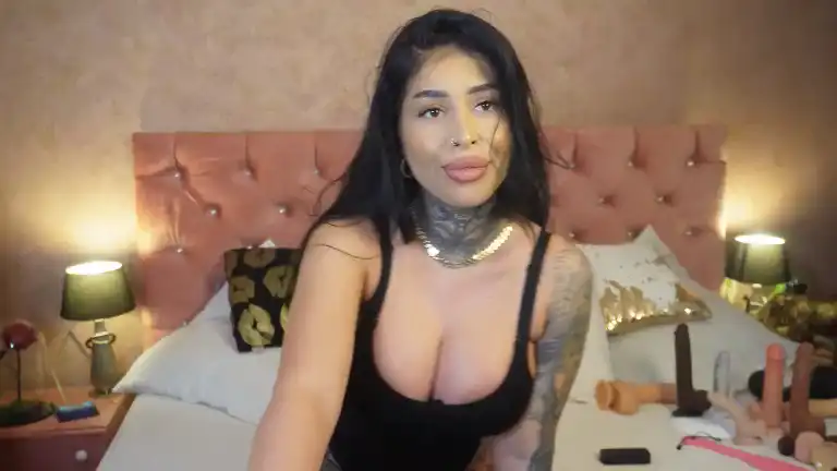 Aariss – Streamate Live Video – 2025-04-04 20:09:55