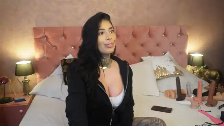 Aariss – Streamate Live Video – 2025-05-19 08:39:15