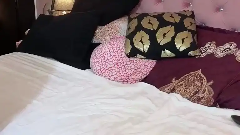 Aariss – Streamate Live Video – 2025-05-27 09:20:43