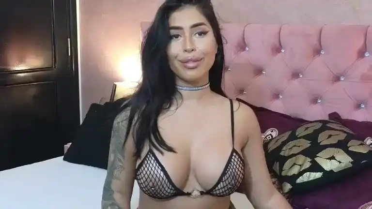 Aariss – Streamate Live Video – 2025-11-04 08:05:22