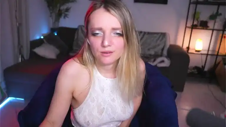 Magneticamy – Streamate Live Video – 2025-03-16 11:01:25