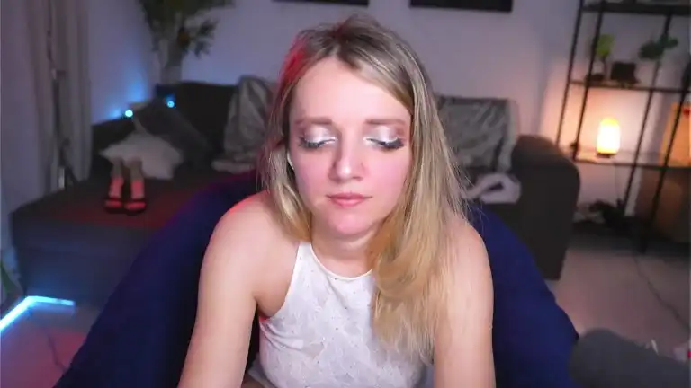 Magneticamy – Streamate Live Video – 2025-02-05 17:44:16
