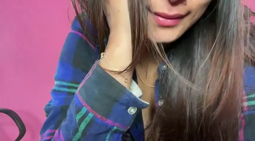 Riya_stream – Stripchat Live Video – 2025-05-28 22:09:12
