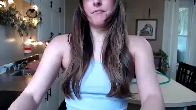 Farmgirl__ – Myfreecams Live Video – 2025-12-07 12:13:28