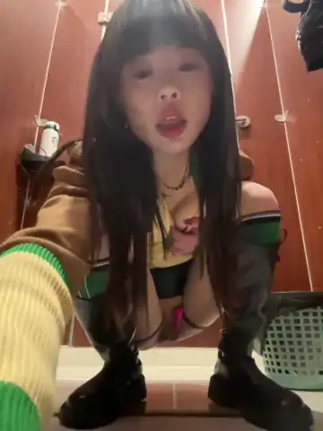 Game_yoyo – Stripchat Live Video – 2026-06-01 17:06:38