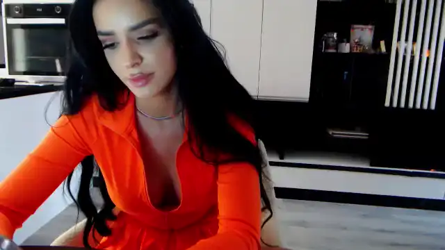 Nicolecrystal – Myfreecams Live Video – 2025-03-04 23:41:59