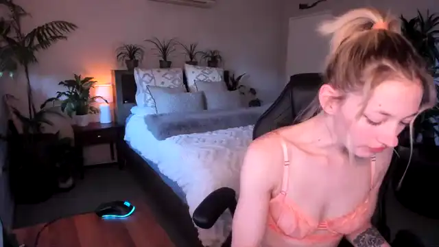 Alice_nz – Myfreecams Live Video – 2025-01-28 13:02:08