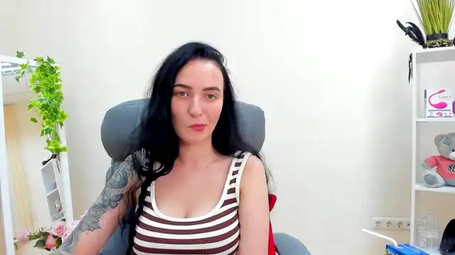 Allochka – Xlovecam Live Video – 2025-05-28 00:44:08