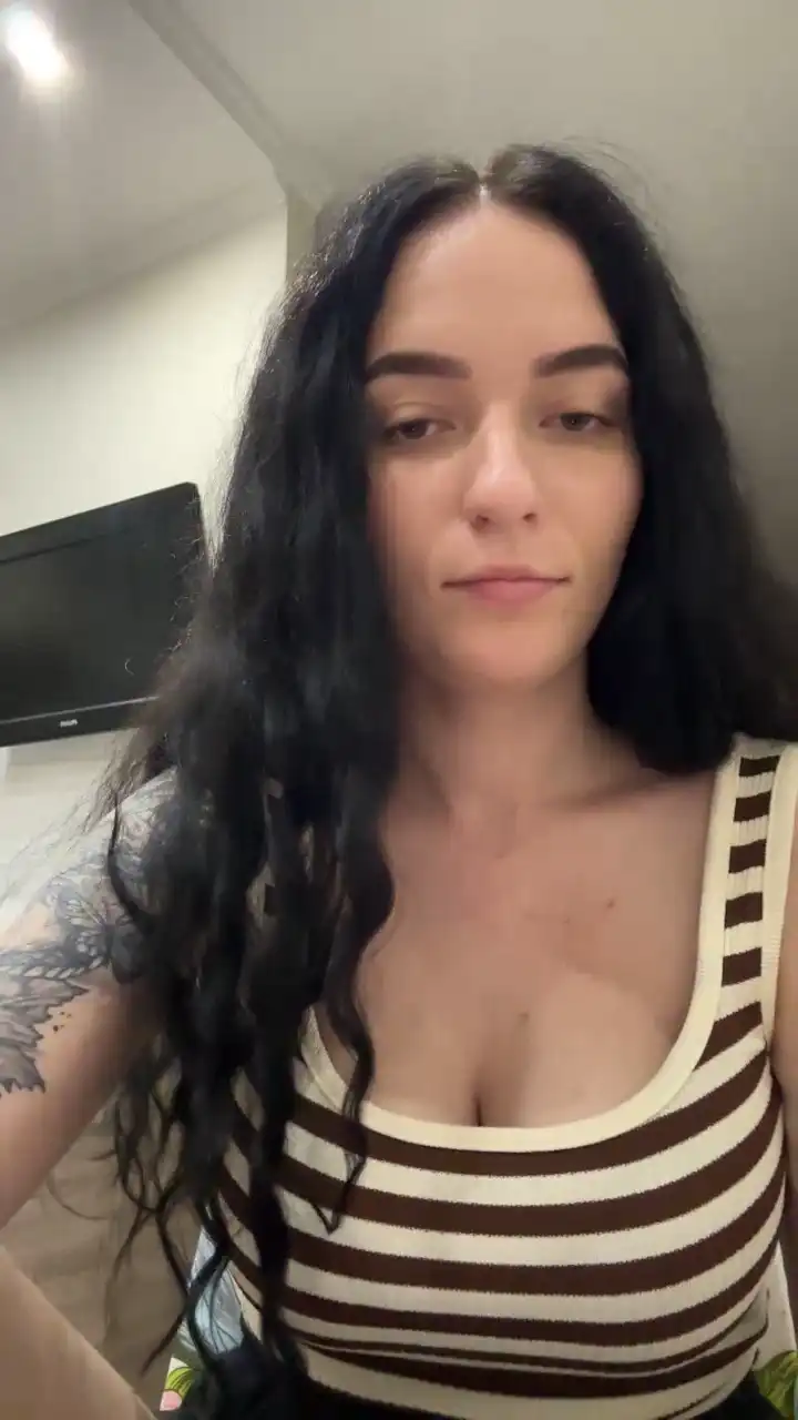 Allochka – Xlovecam Live Video – 2025-07-19 21:41:51