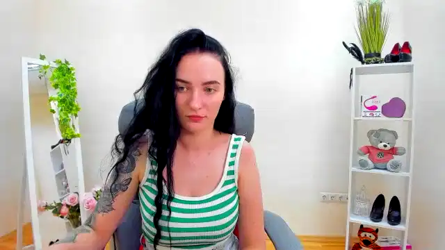 Allochka – Xlovecam Live Video – 2025-04-20 18:07:01