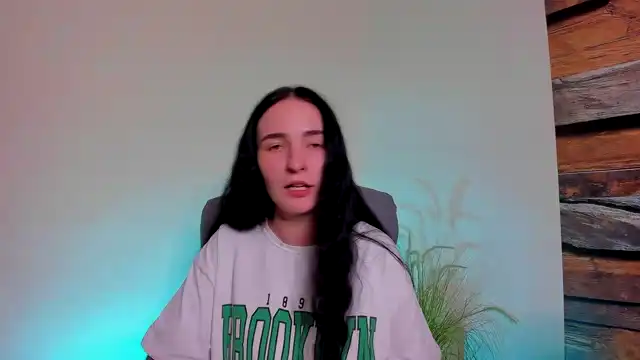 Allochka – Xlovecam Live Video – 2025-04-29 05:23:45