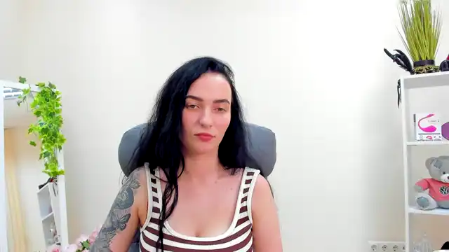 Allochka – Xlovecam Live Video – 2025-06-06 03:25:45