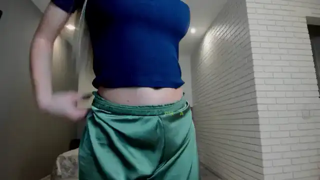 Evali – Myfreecams Live Video – 2025-05-12 14:50:24