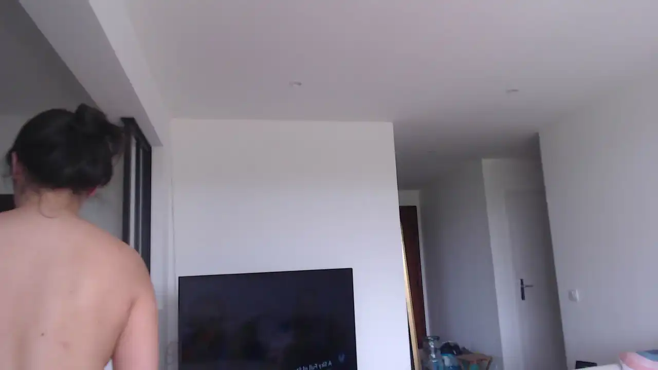 Rose_blanc – Cam4 Live Video – 2025-03-26 12:12:09