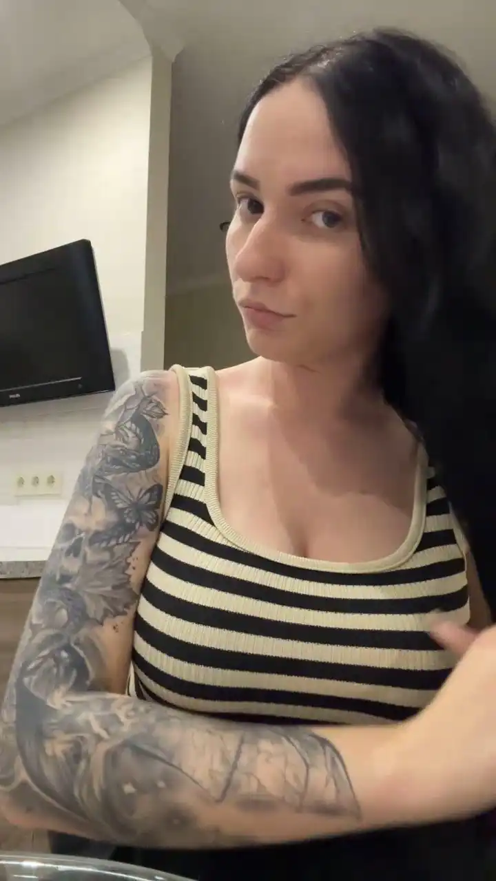 Allochka – Xlovecam Live Video – 2025-07-21 23:27:36