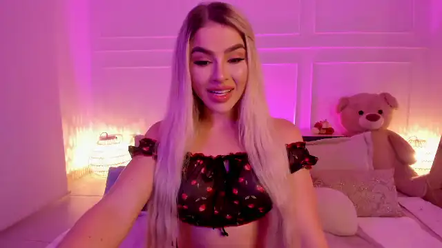 Mia-klein – Flirt4free Live Video – 2025-02-25 20:58:02