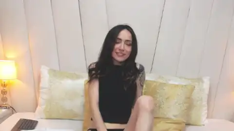Emilie-tumbler – Flirt4free Live Video – 2025-01-14 18:13:57