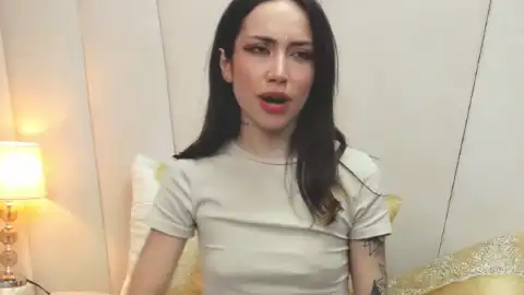 Emilie-tumbler – Flirt4free Live Video – 2025-12-09 13:03:07