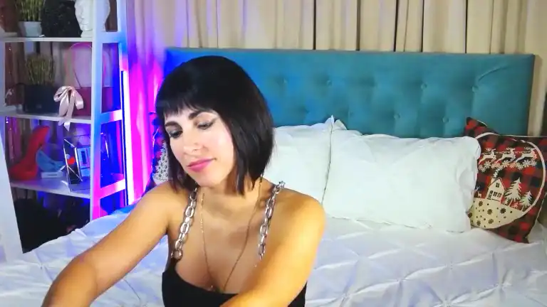 Heidye – Streamate Live Video – 2025-04-28 00:21:23