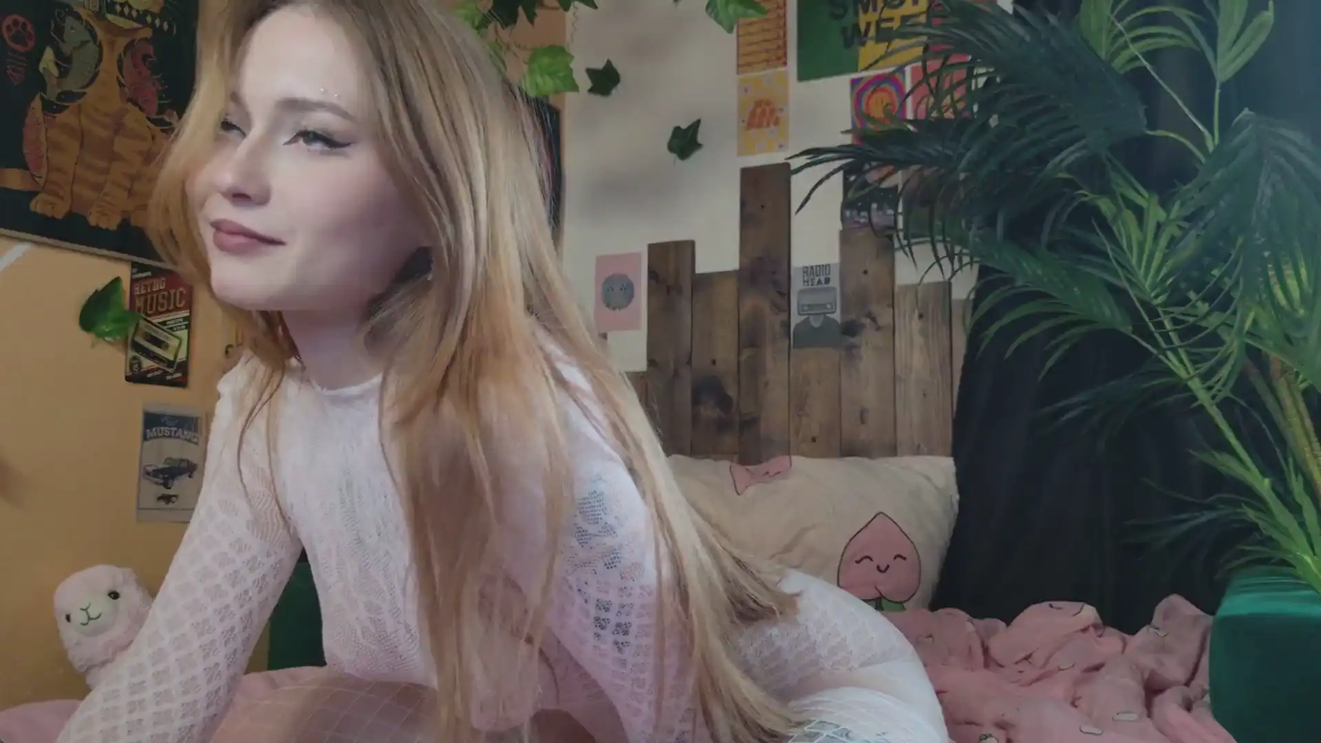 Yopixxie – Dreamcam Live Video – 2025-01-24 02:15:18