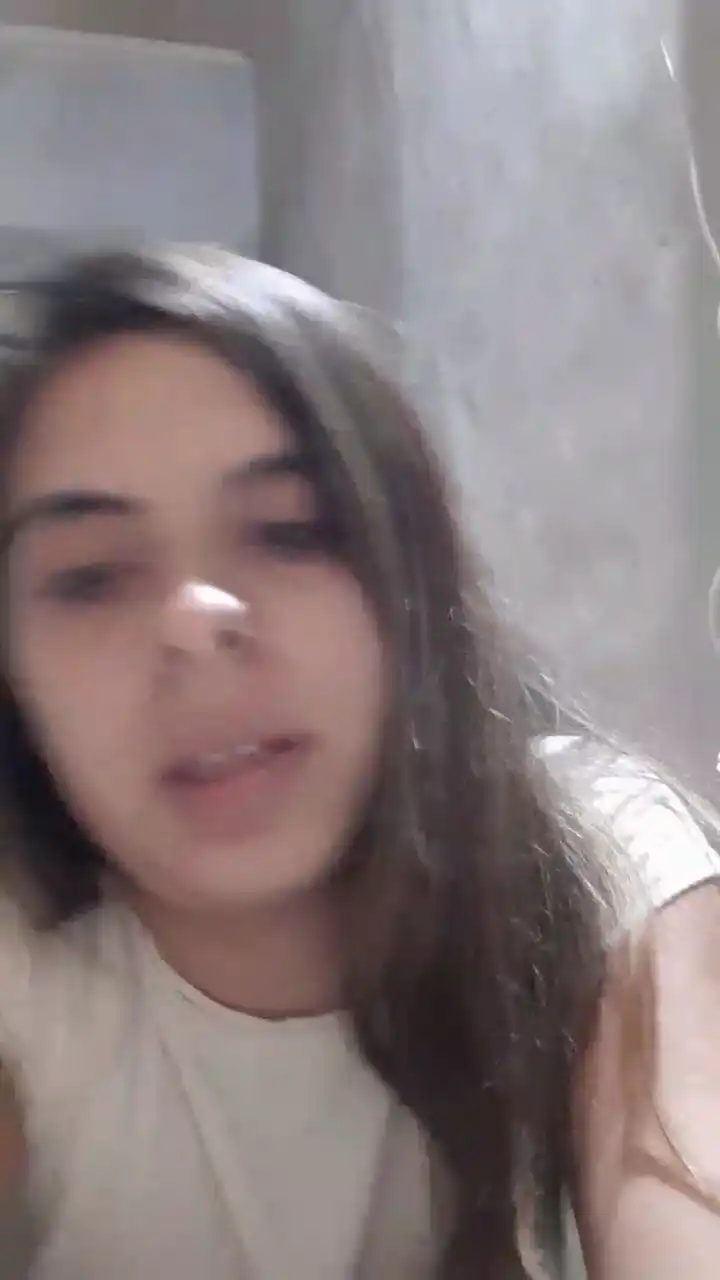 Reyna_kiara – Cam4 Live Video – 2025-02-09 10:09:16