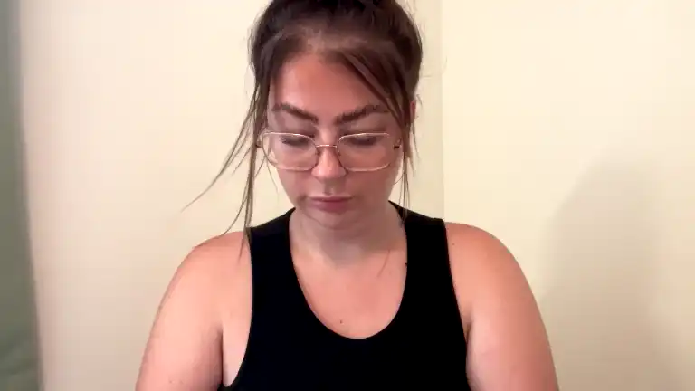 Robynuk – Streamate Live Video – 2025-01-21 18:42:12