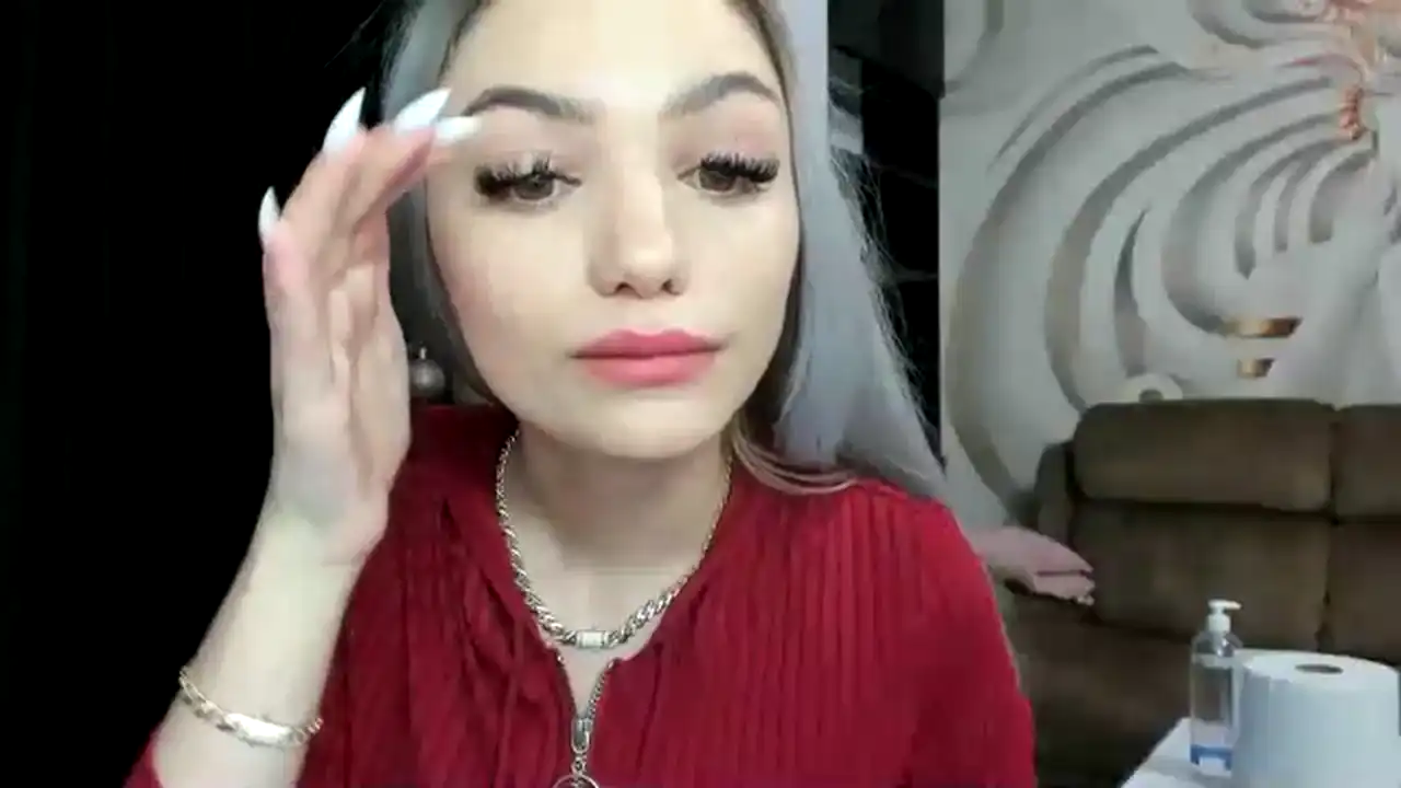 Haleysweet18 – Myfreecams Live Video – 2025-08-07 15:24:11