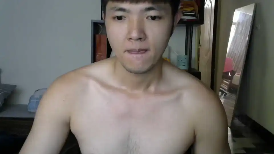 Kahugo0312 – Cam4 Live Video – 2025-09-14 09:39:18