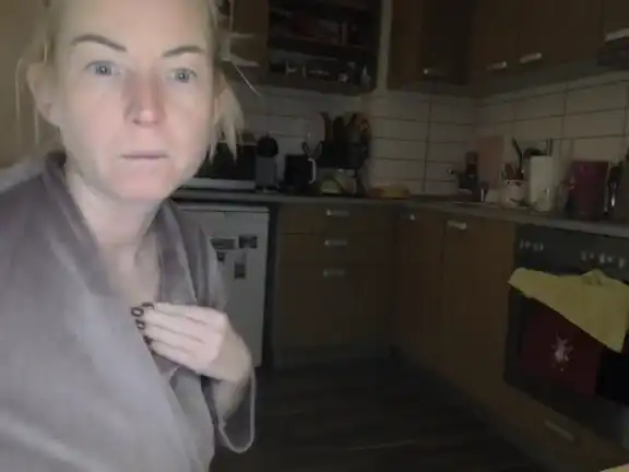 Xsweet_ewax – Streamate Live Video – 2025-06-21 16:44:55