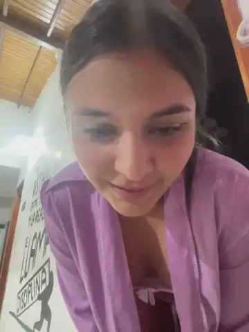 Roseepark – Stripchat Live Video – 2025-05-29 14:10:21