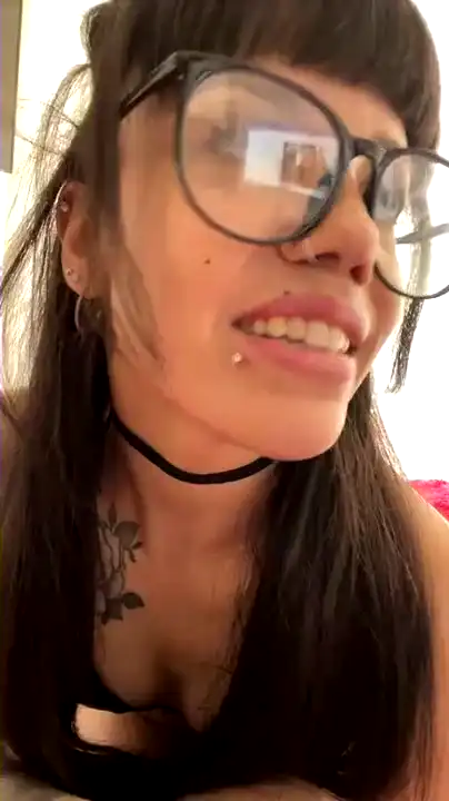 Touuuuuch – Amateur.tv Live Video – 2025-03-19 09:38:02