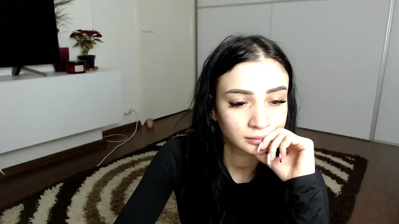 Emablu – Myfreecams Live Video – 2025-12-03 23:13:40