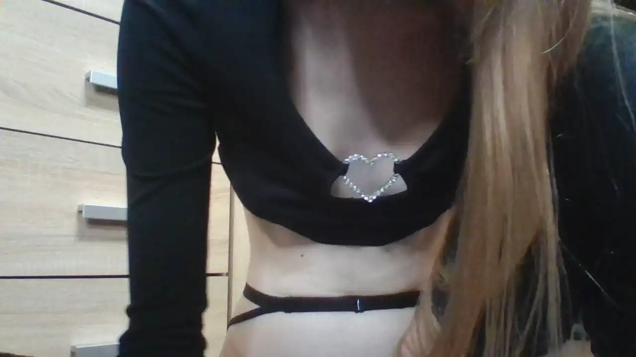 Hot_blondi18_ – Showup Live Video – 2025-12-06 04:32:04