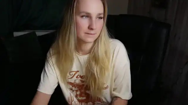 Realmiagold – Myfreecams Live Video – 2025-08-09 07:39:29