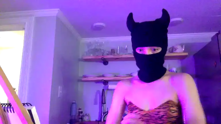 Alyzafox – Streamate Live Video – 2025-05-04 08:59:15